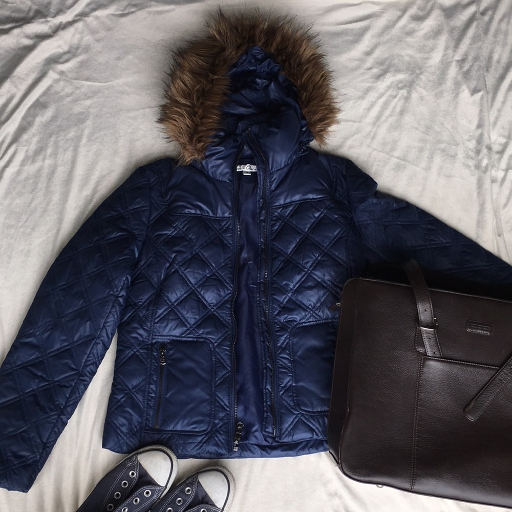 Kenneth Cole NY Stunning Blue Puffer Jacket Small